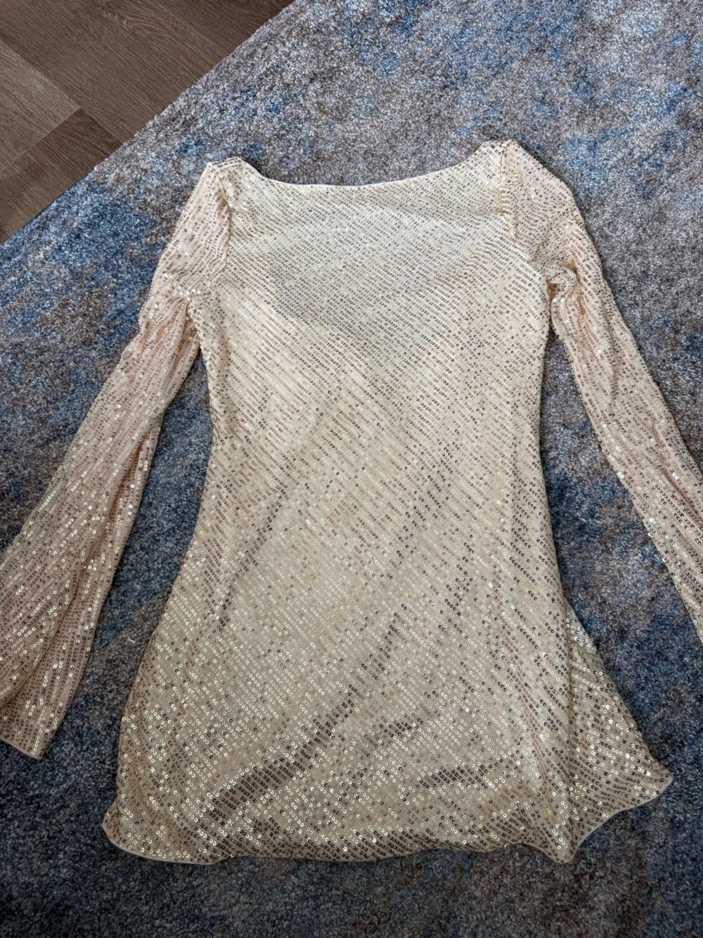 Champagne Sequin Long Sleeve Backless Dress